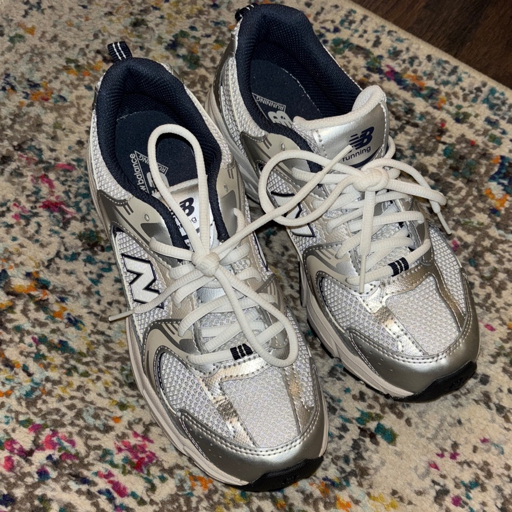 New Balance 530s